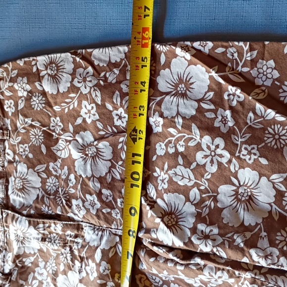 Ann Taylor Brown and White Floral Pants - Picture 6 of 9